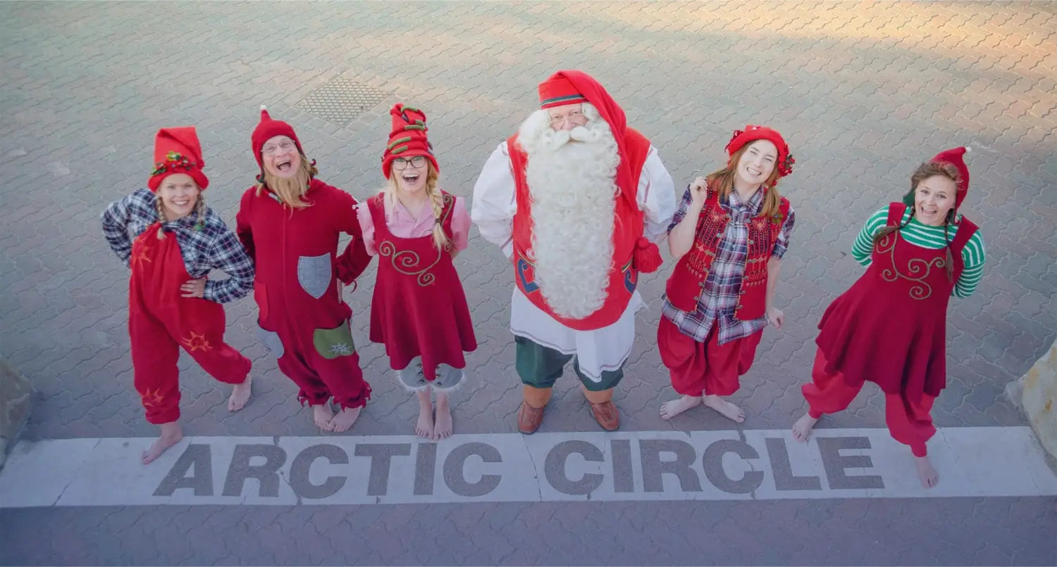 SantaPark: An underground theme park near Rovaniemi, perfect for families. Think Elf School, gingerbread decorating with Mrs. Claus, and an ice gallery!